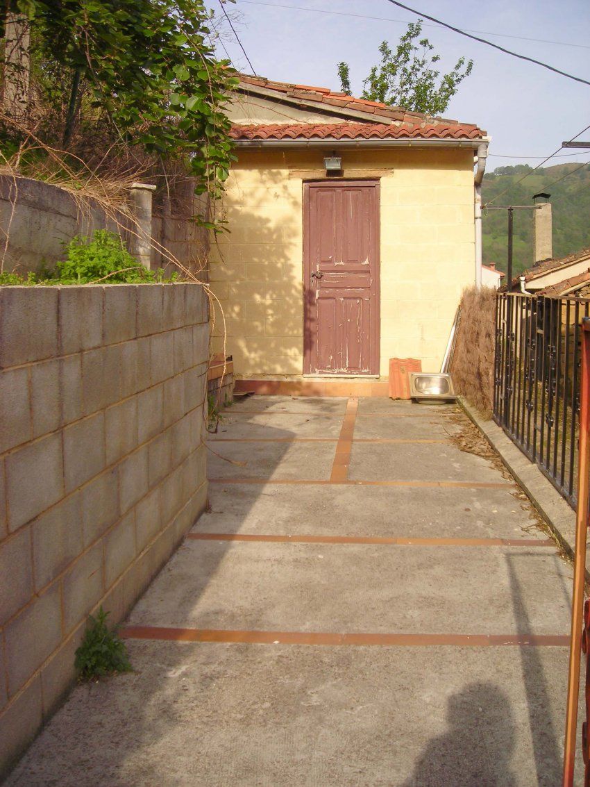 Casa en El Entrego  Ciriego